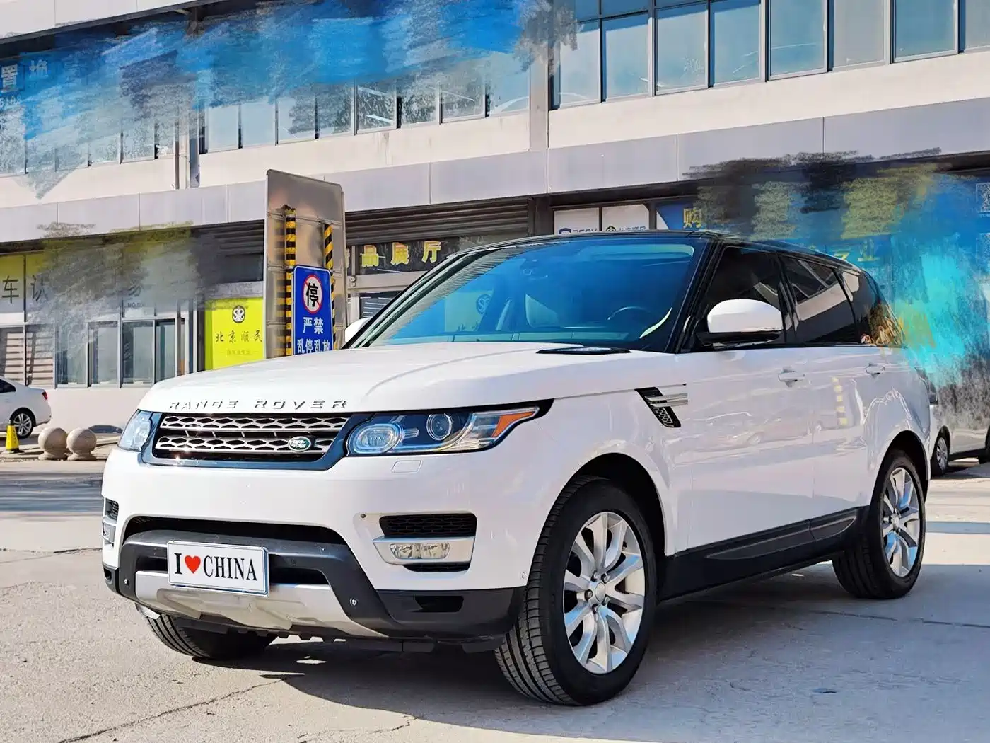 Фото 9 - Land Rover Range Rover Sport