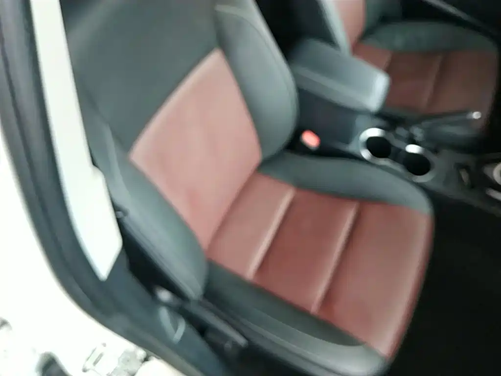 Toyota Corolla 2017 Facelift Hybrid 1.8L E-CVT Elite Edition фото 20