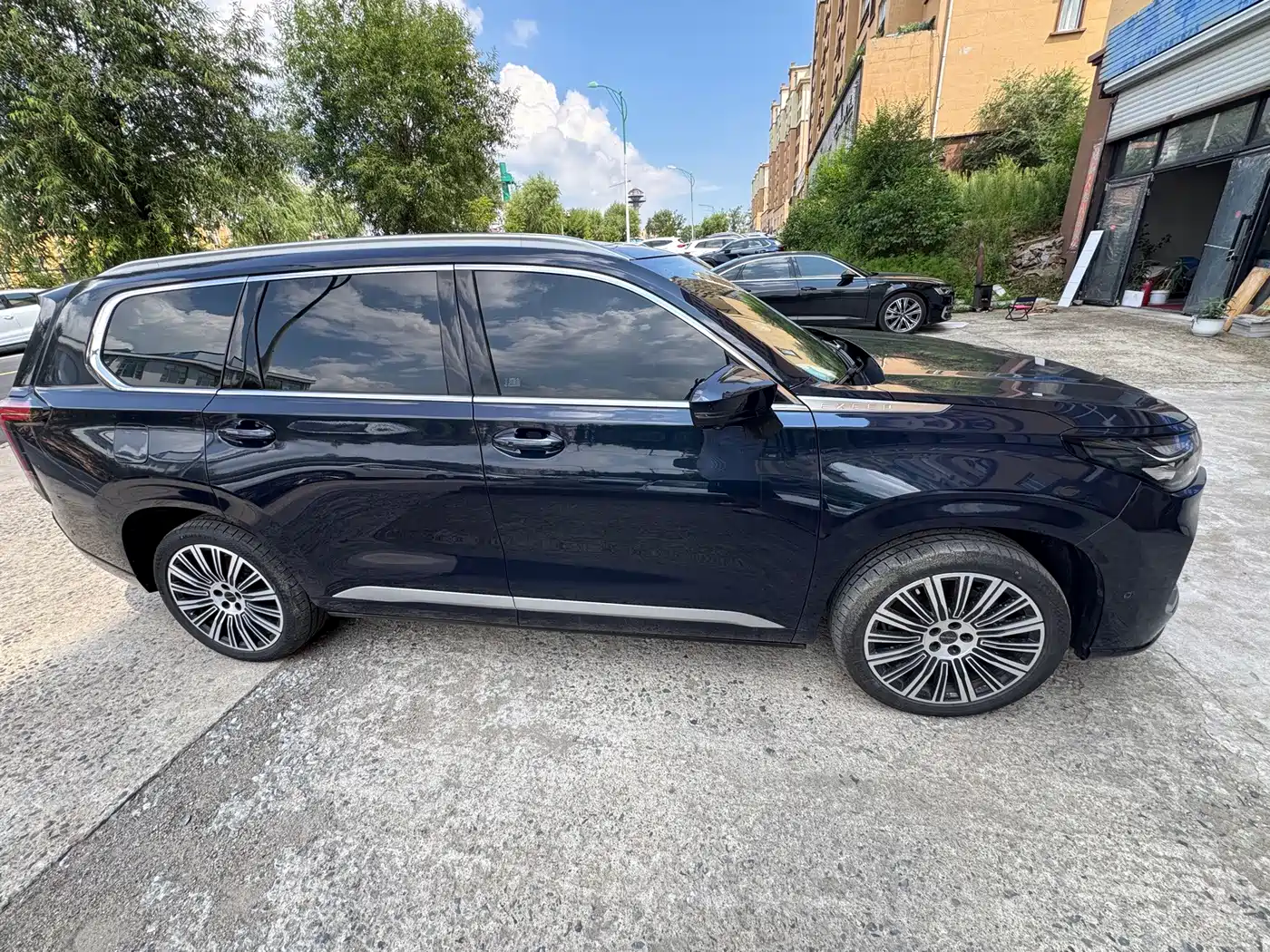 Exeed Landmark C-DM 2025 2025 180 Ultra Long Range AWD (6-Seater)