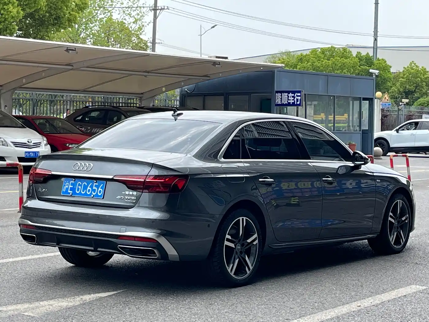 Audi A4L 2022 40 TFSI Luxury Elegance фото 13