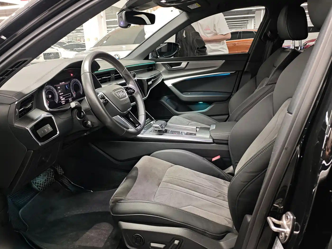 Audi A6L 2019 45 TFSI quattro Premium Dynamic фото 6