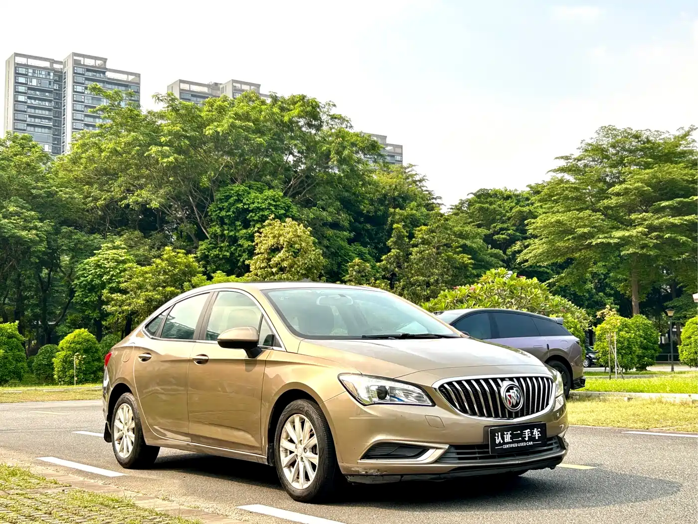 Buick Verano 2016 2015 Sedan 20T Dual-clutch Leading