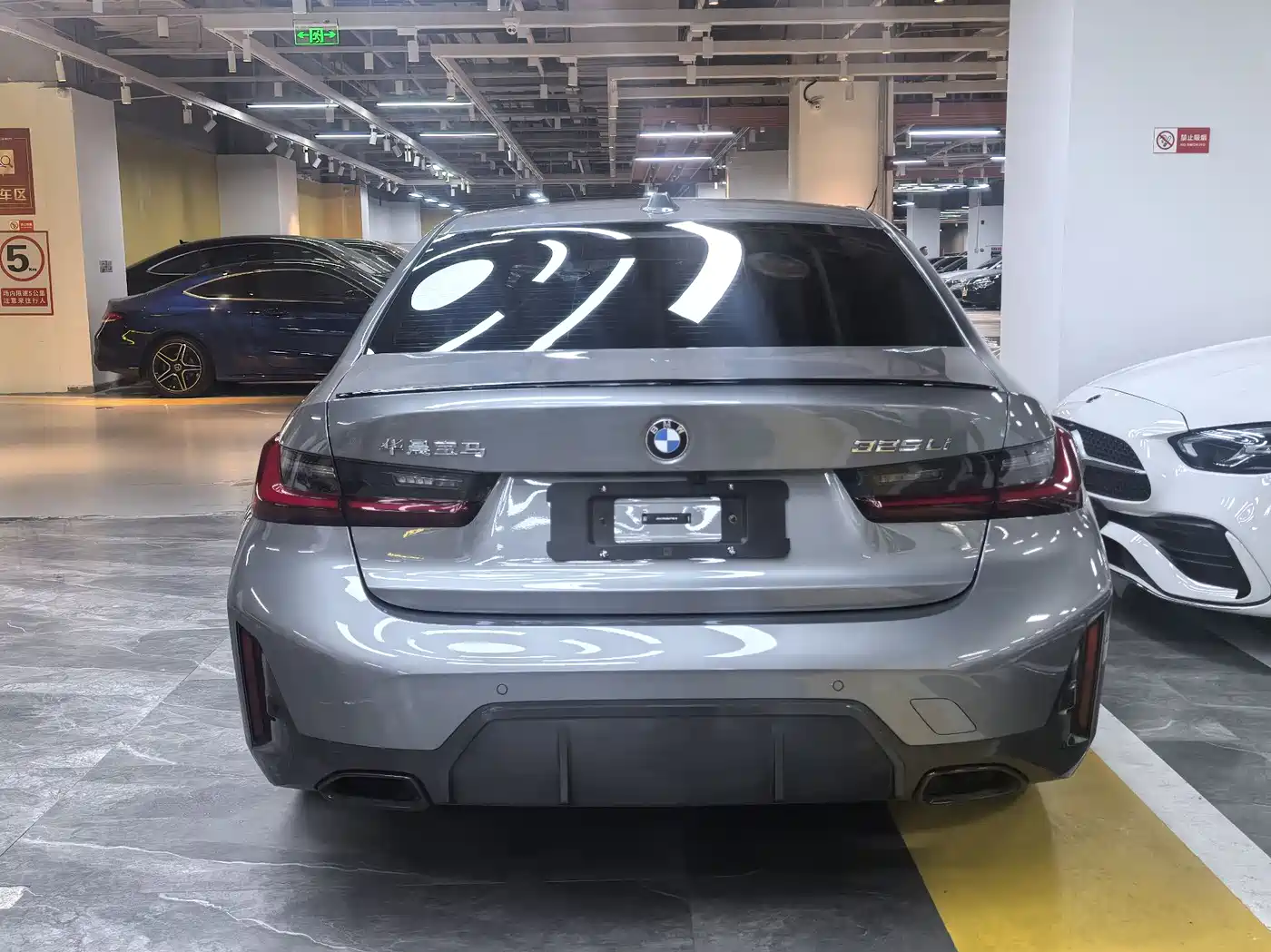 BMW 3 Series 2024 325Li M Sport Shadowline Package фото 10