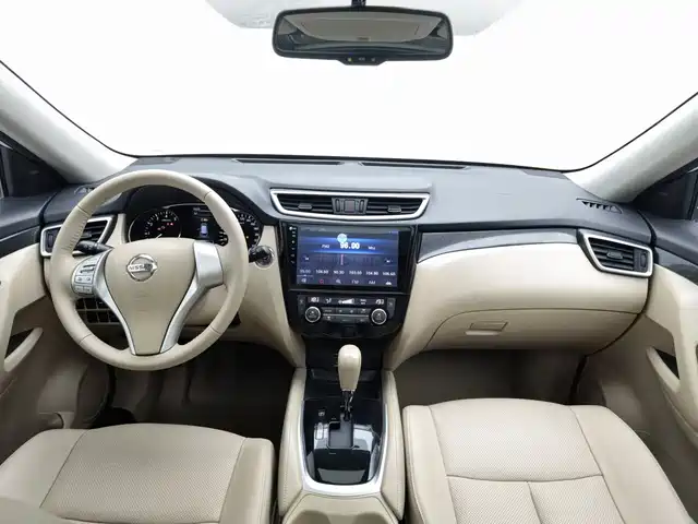 Nissan X-Trail 2014 2.5L CVT Luxury Edition 4WD — фото 5