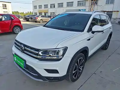 Volkswagen Tharu