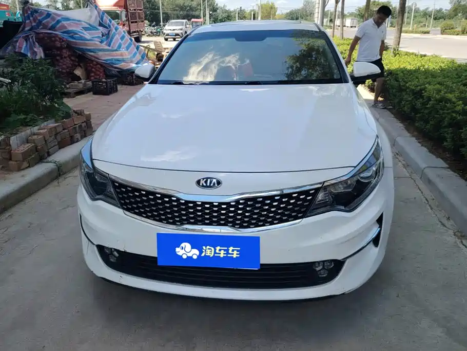 Фото 2 - Kia K5