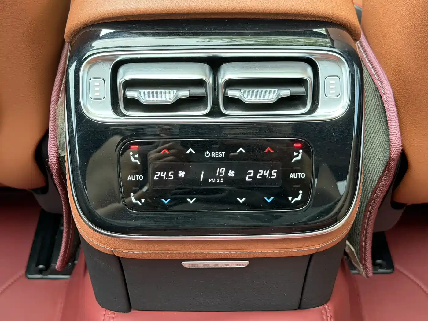 Mercedes-Benz S-Class 2023 Facelift S 400 L Business фото 11