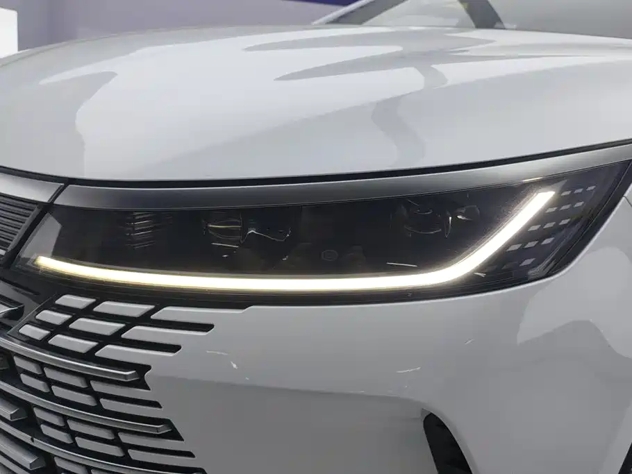BYD Destroyer 05 2024 2024 Glory Edition DM-i 120KM Luxury