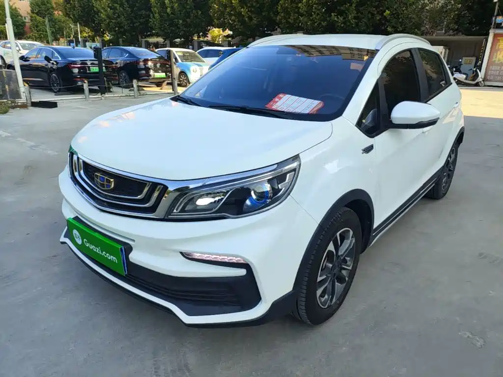 Фото 1 - Geely Vision X3