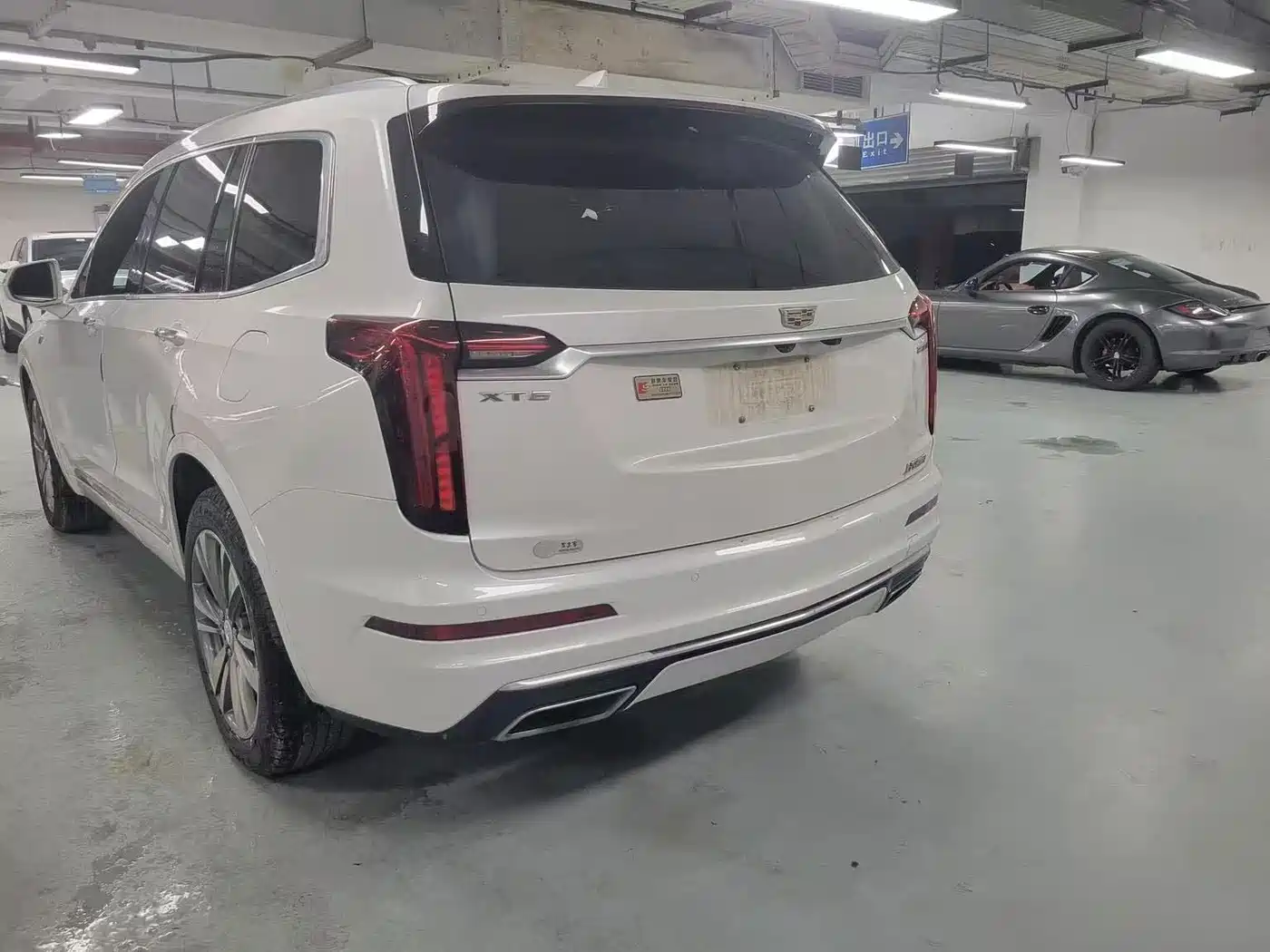 Cadillac XT6 2019 2020 28T 6-Seater Luxury Model