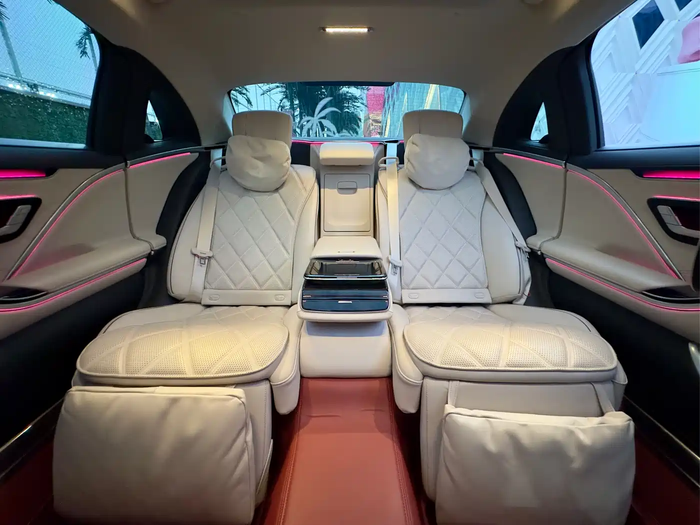 Mercedes-Benz Maybach S-Class 2025 Model S 480 4MATIC фото 32
