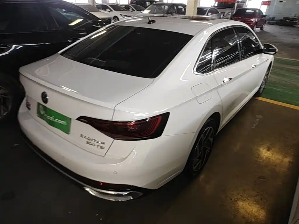 Volkswagen Sagitar 2025 300TSI DSG Surpass Edition фото 7
