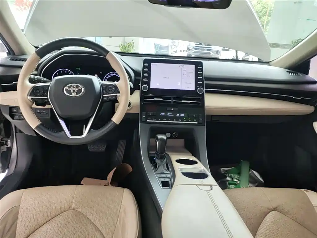 Toyota Avalon 2019 2.5L Touring Premium Edition China VI фото 10