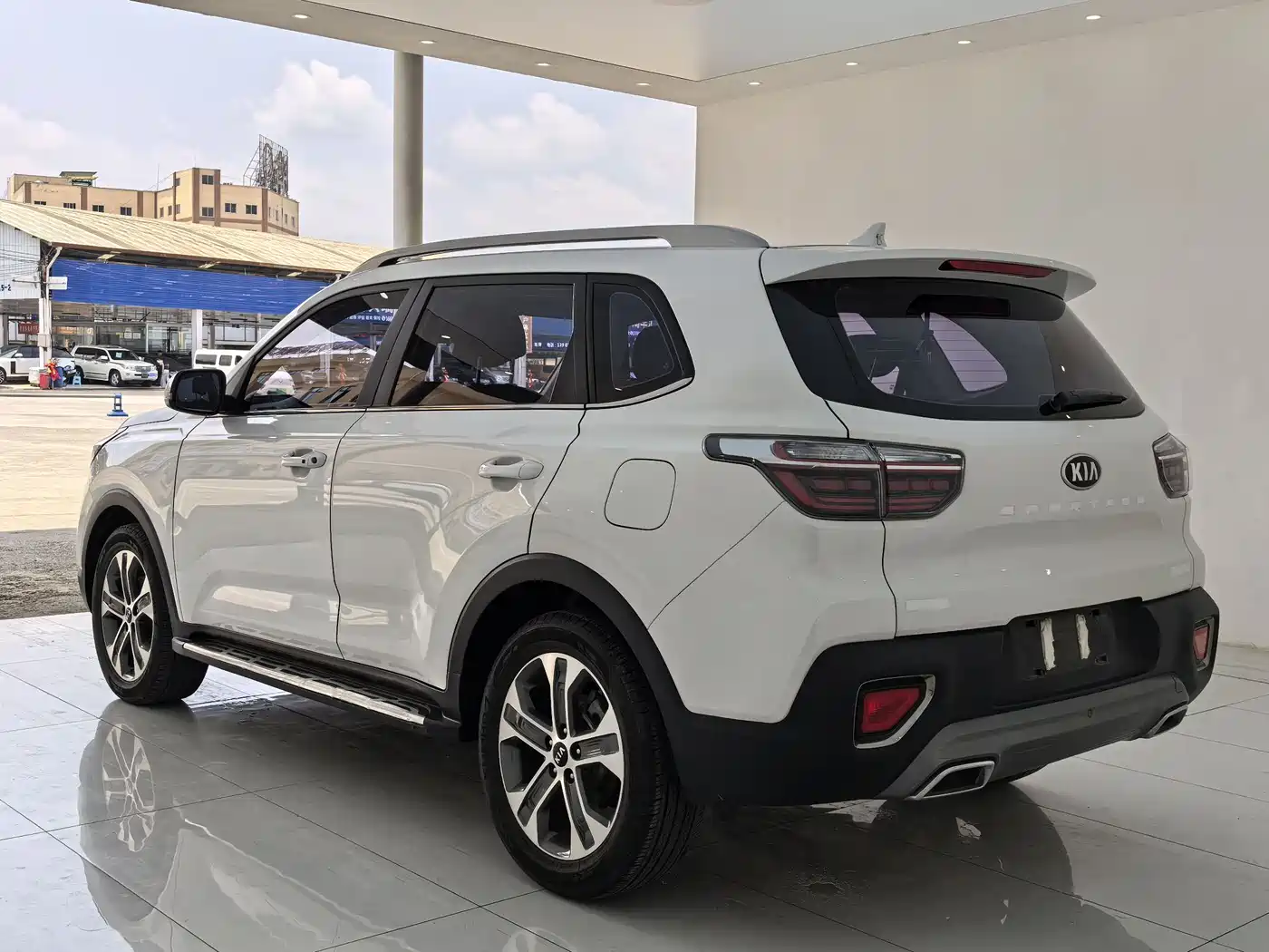 Kia Sportage 2019 2.0L Automatic Smart Luxury Edition фото 14
