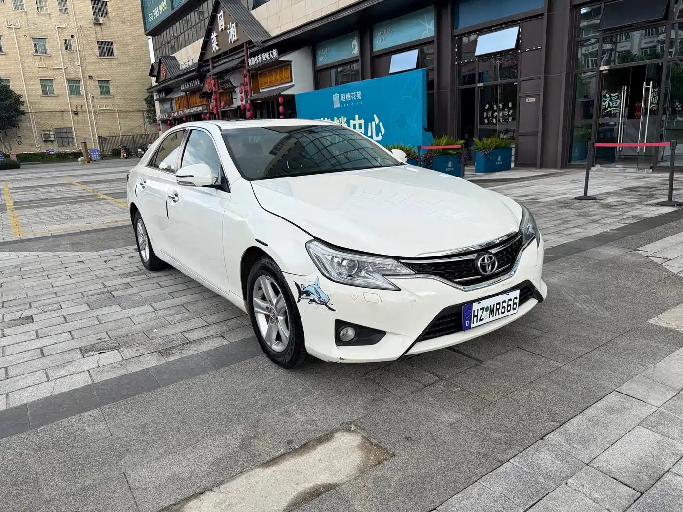 Toyota Reiz 2013 2.5V Elite Edition фото 3