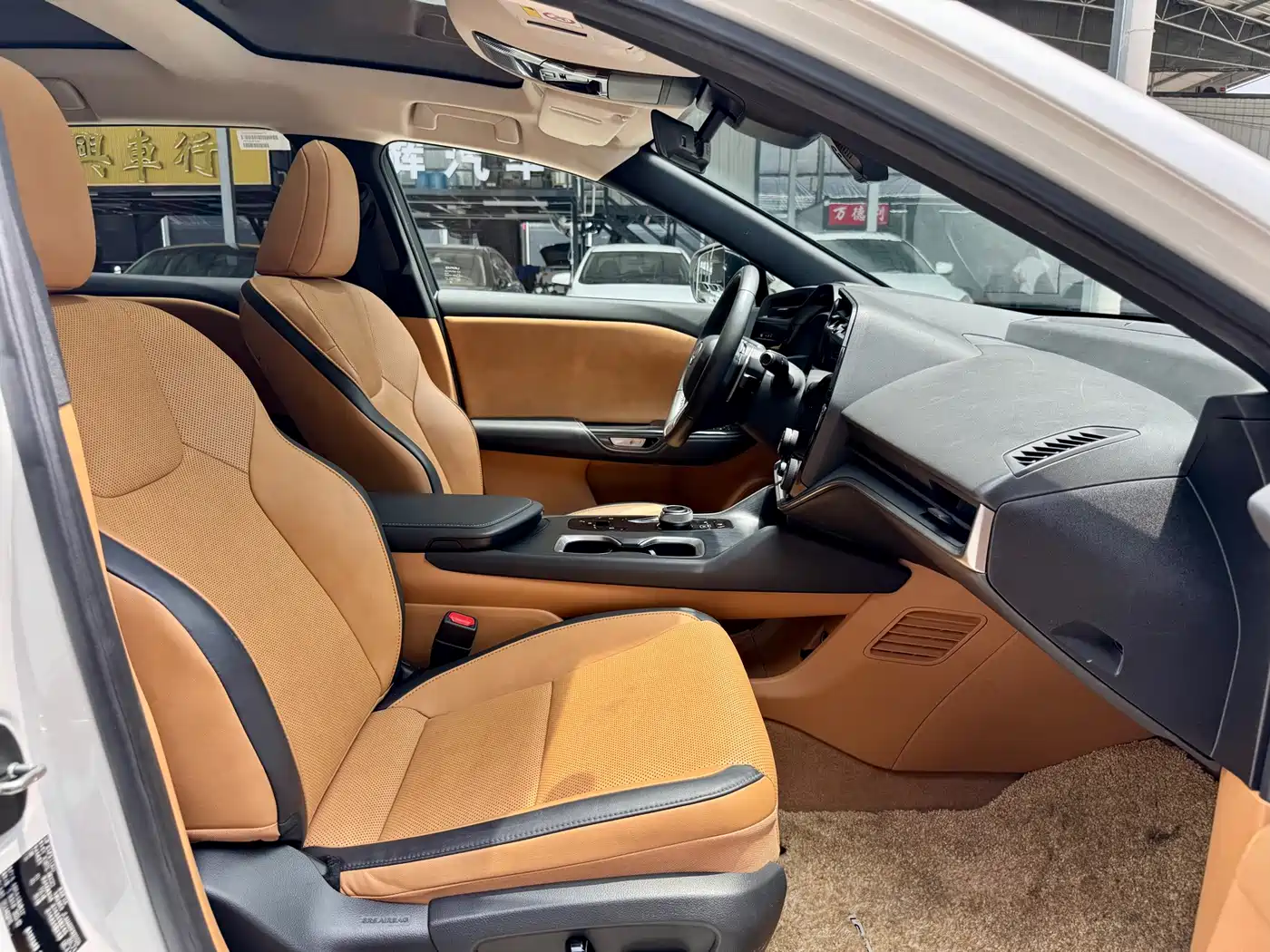 Lexus RZ 2023 2023 450e 4WD Deluxe
