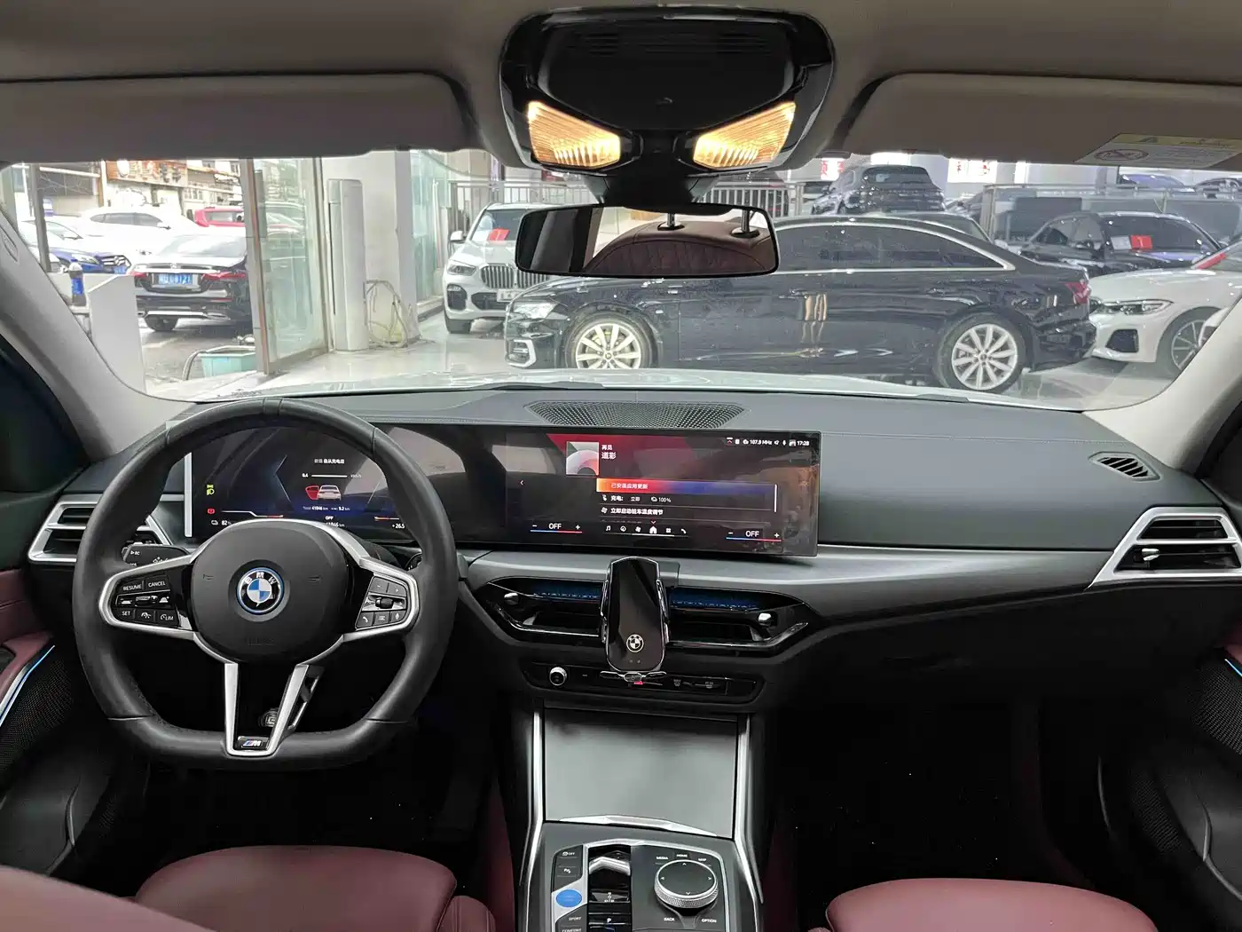BMW I3