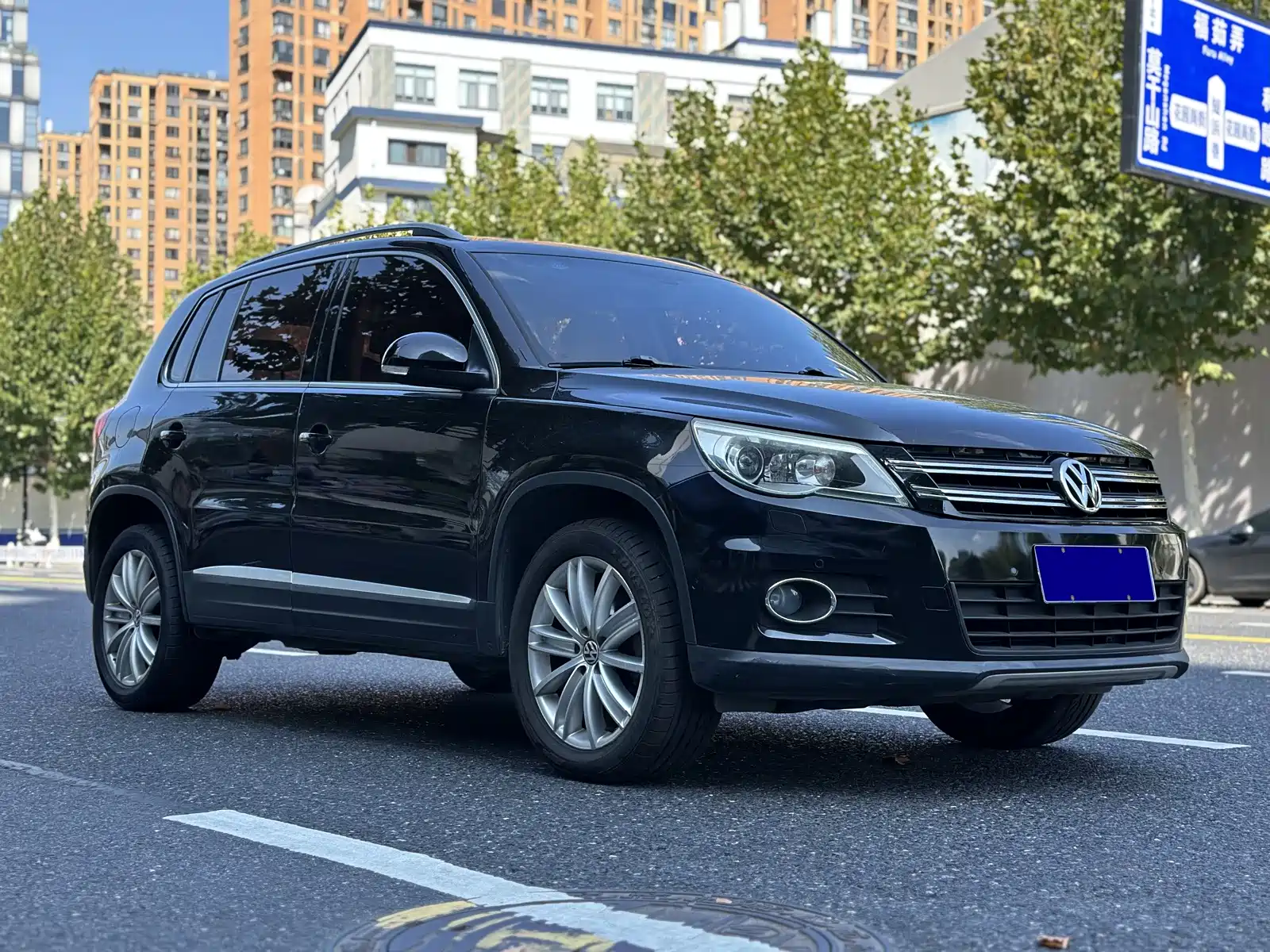 صورة 3 - Volkswagen Tiguan