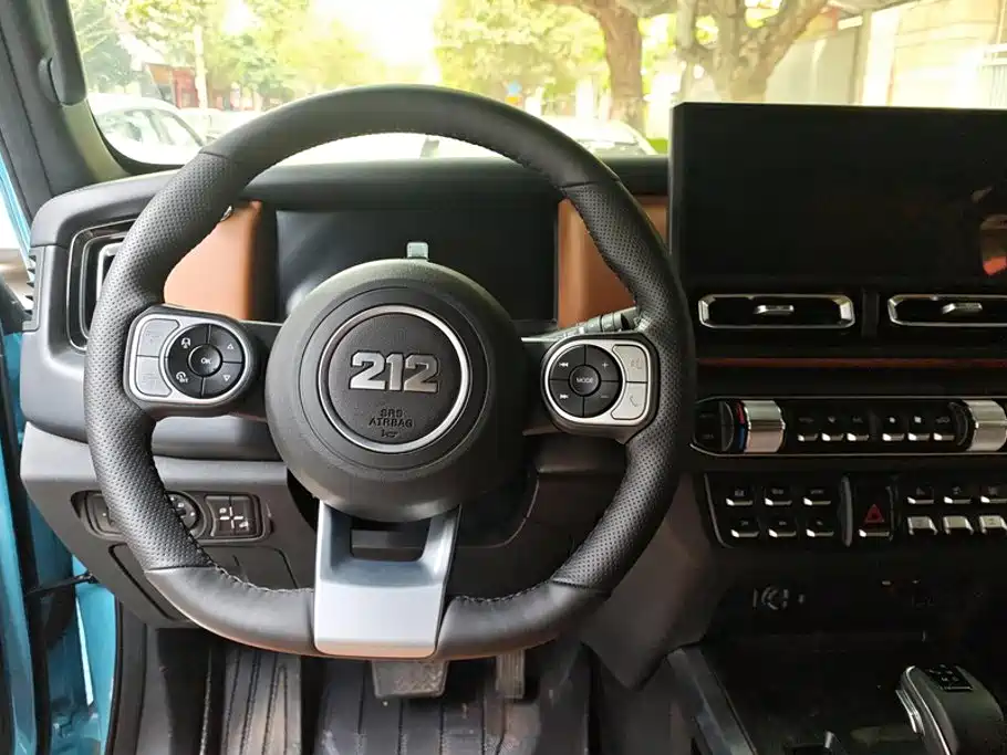 212 T01 2026 2026 2.0T Diesel Changfeng