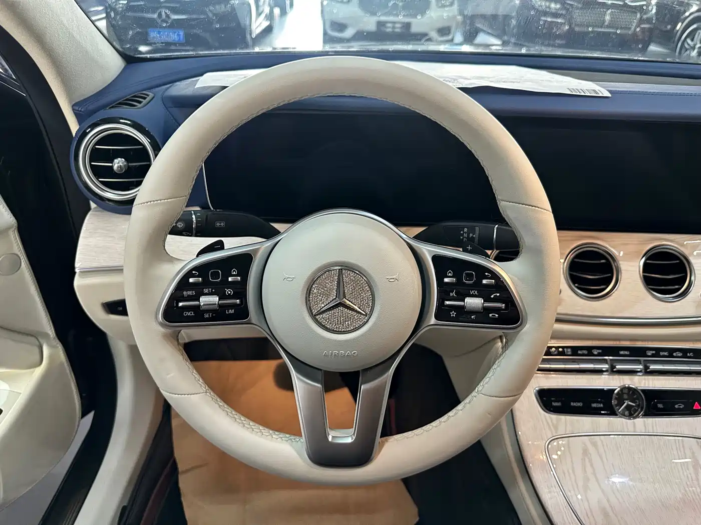 Mercedes-Benz E-Class 2020 E 300 L Fashion фото 8