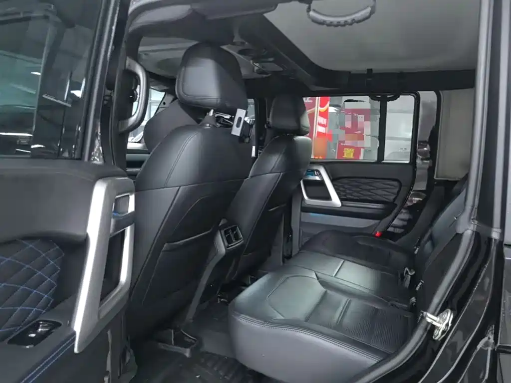 BAIC ORV Beijing Offroad BJ40 2024 2.0T Urban Hunter Glory Edition фото 17
