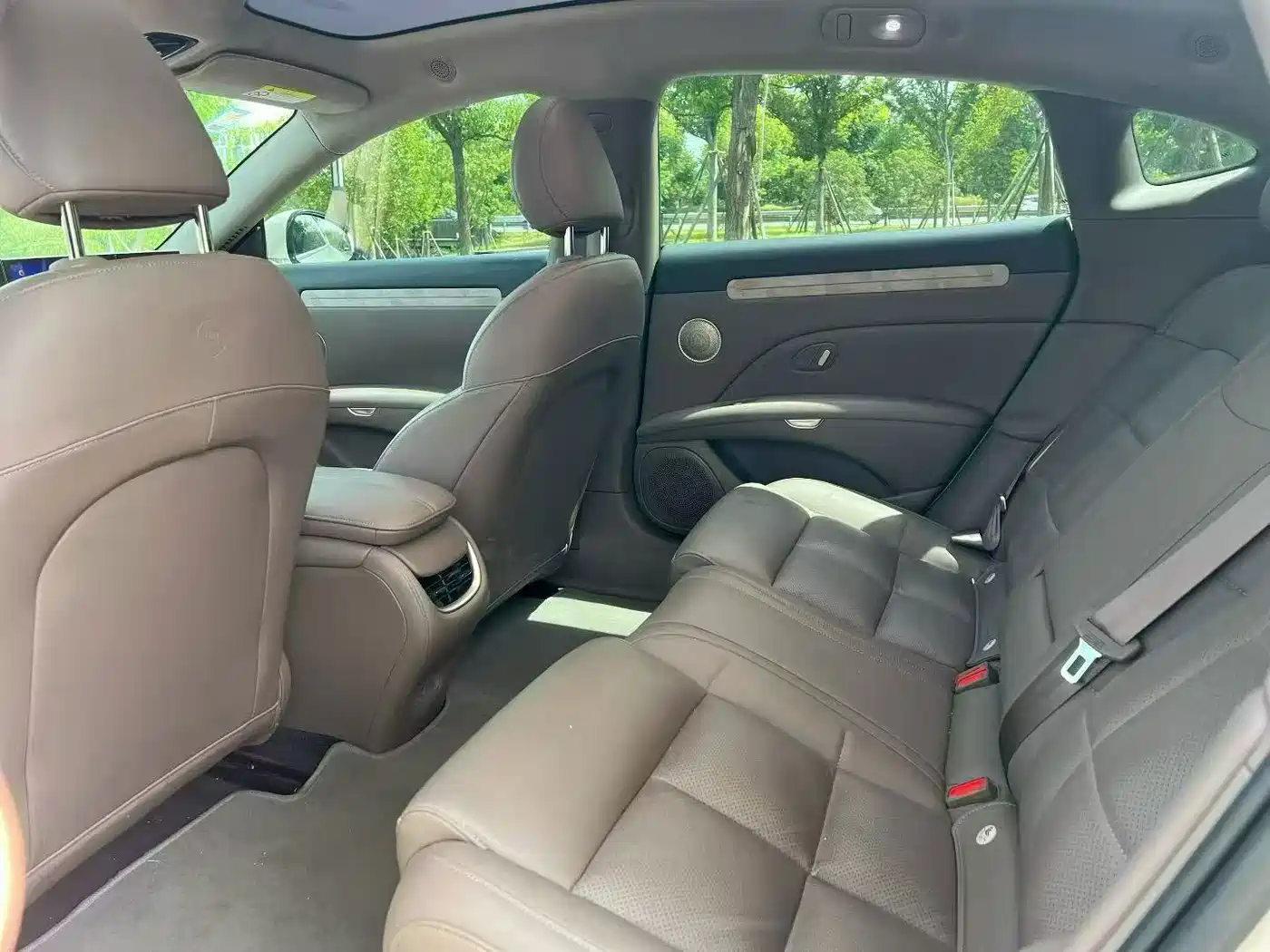 2025 IM Motors IM L6