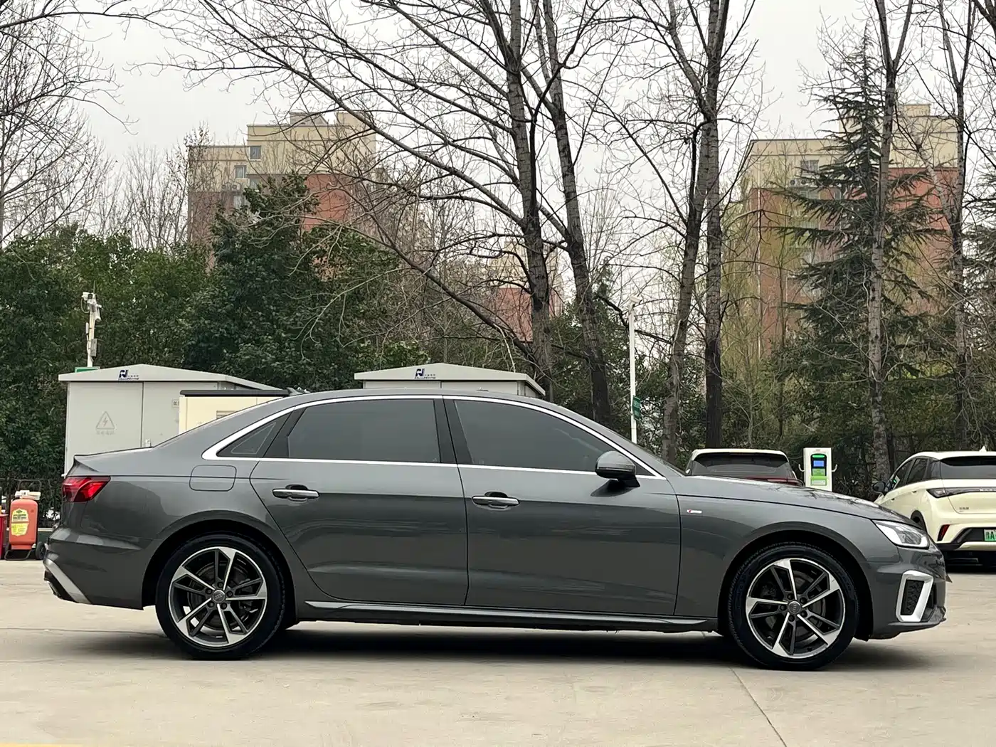 AUDI A4L