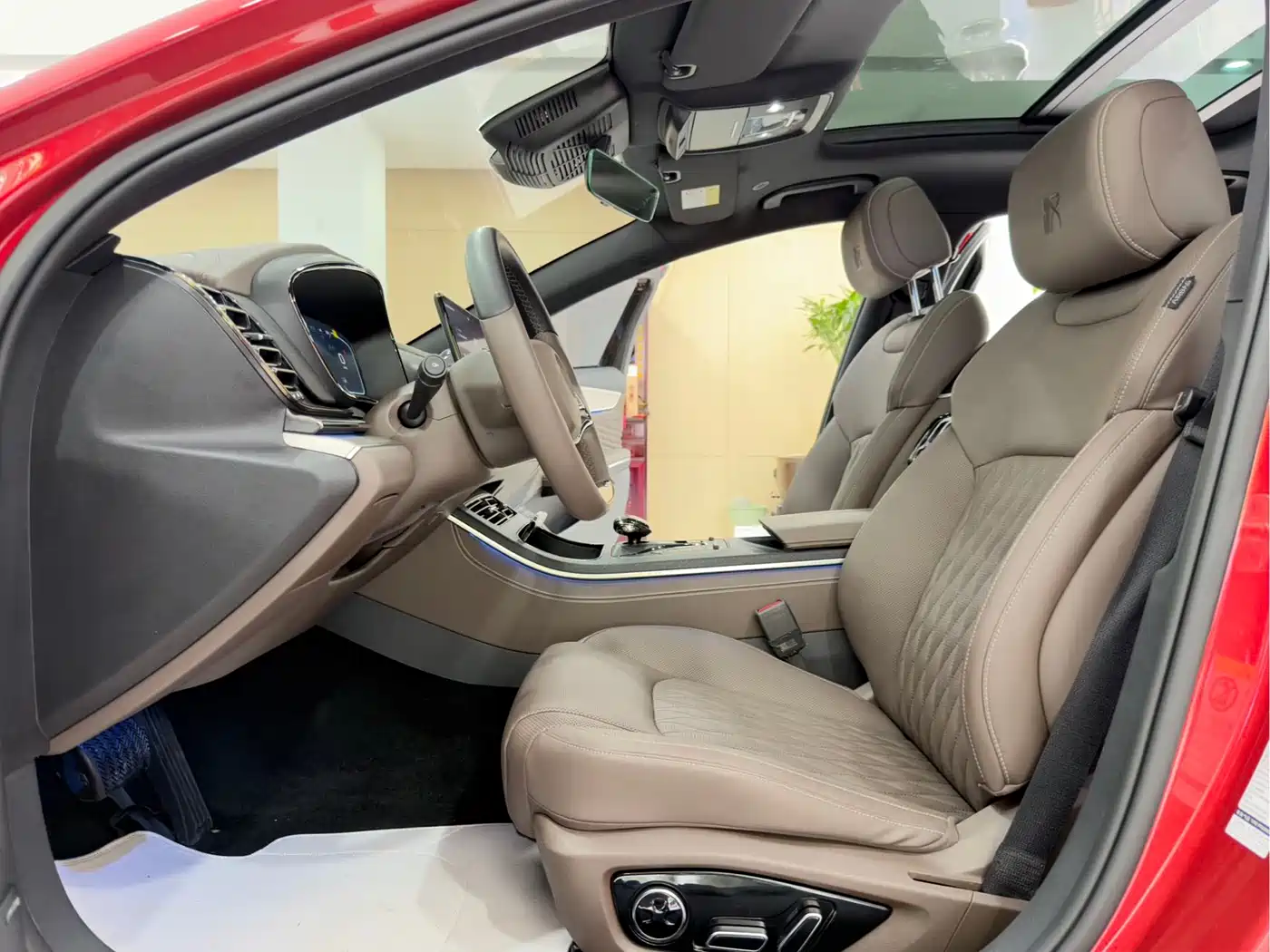 BYD Han 2023 EV Champion Edition 605KM FWD Premium фото 10