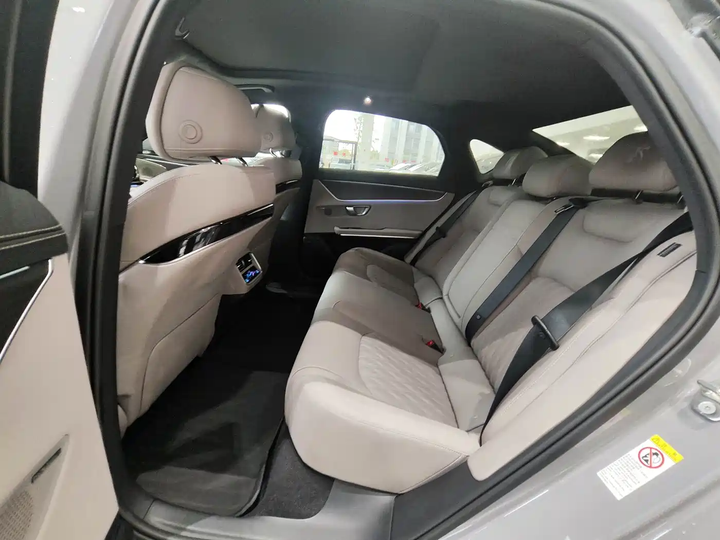 BYD Han 2025 2025 DM-i Smart Driving Edition 125KM LiDAR Flagship