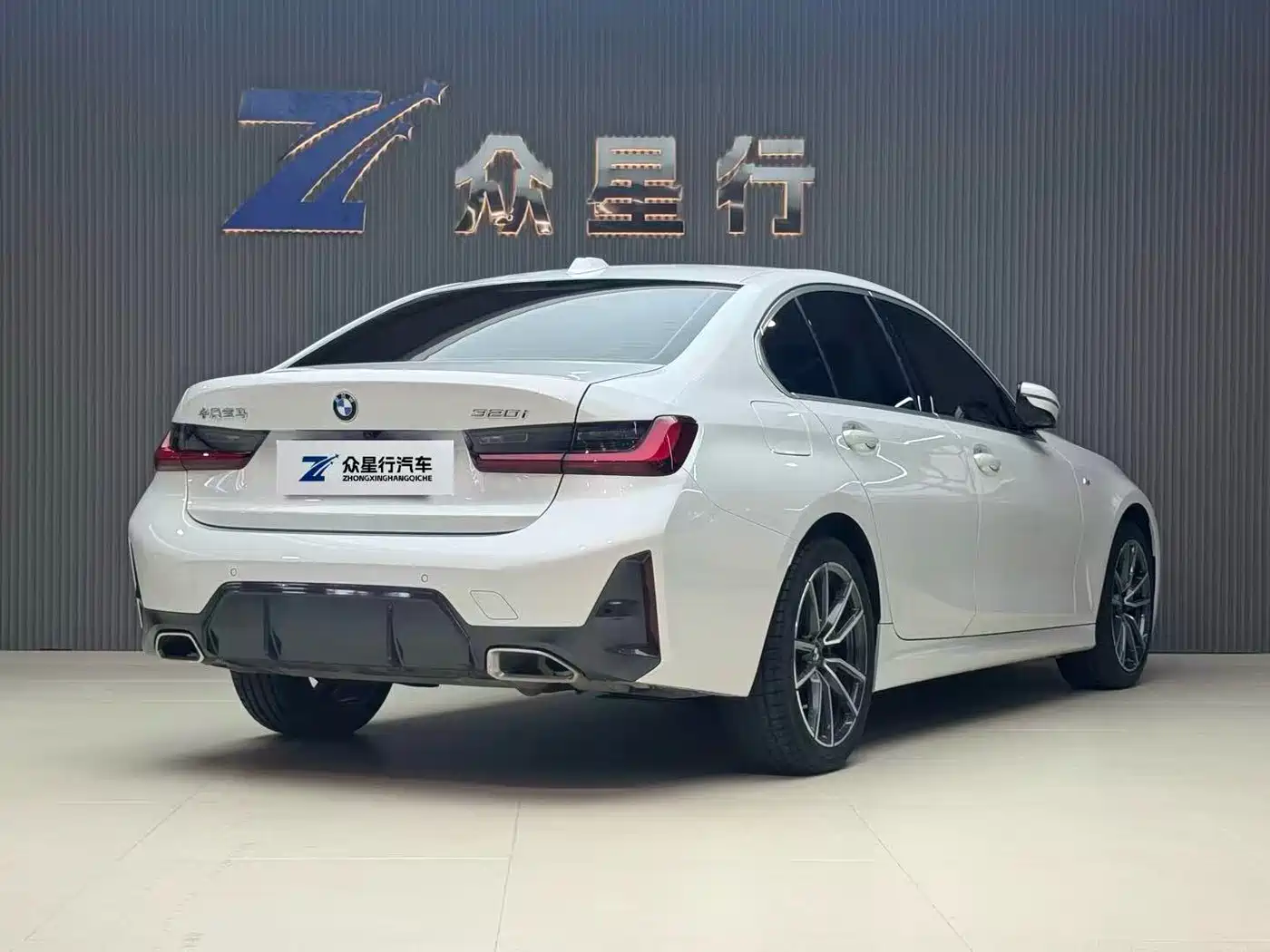 BMW 3 Series 2024 320i M Sport Package фото 3