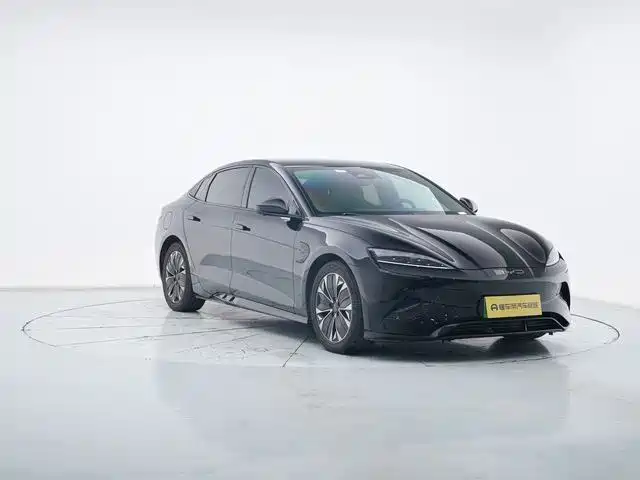 BYD Seal 2022 550km Standard Range RWD Elite фото 6