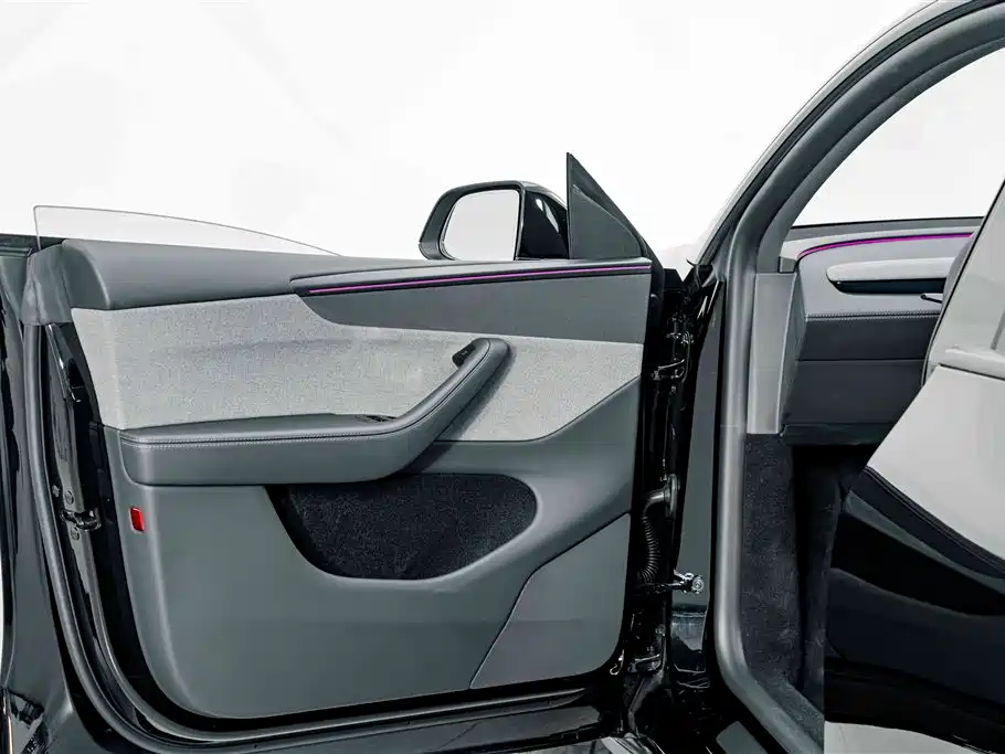 Tesla Model Y 2026 2026 Rear-Wheel Drive