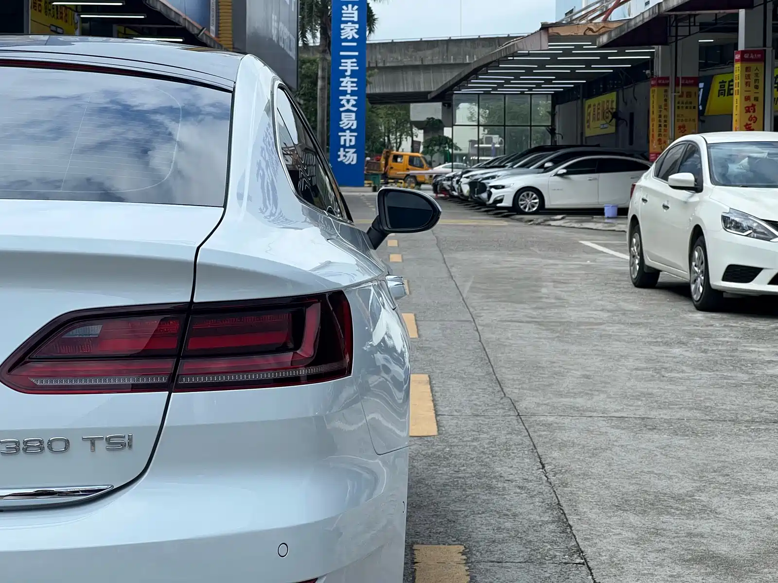 Photo 16 - Volkswagen CC