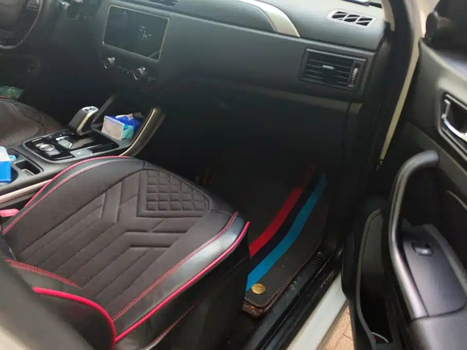 Qoros 5 2020 2019 Qoros 5S 1.6TGDI Leading Edition