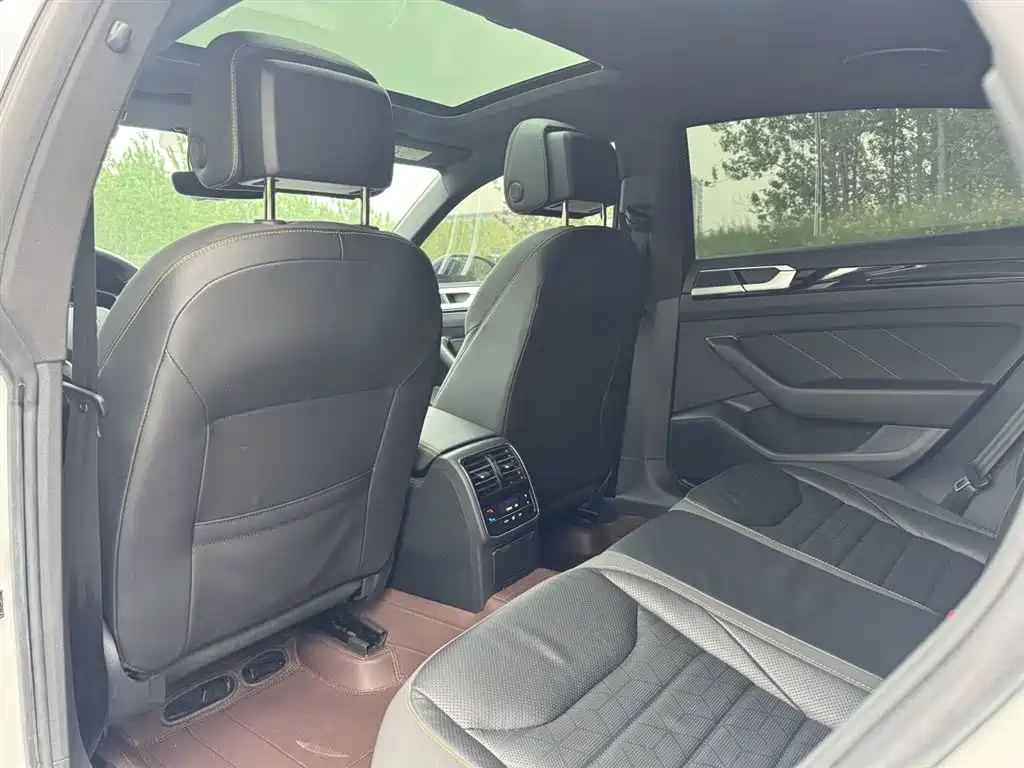 VOLKSWAGEN FAW-CC