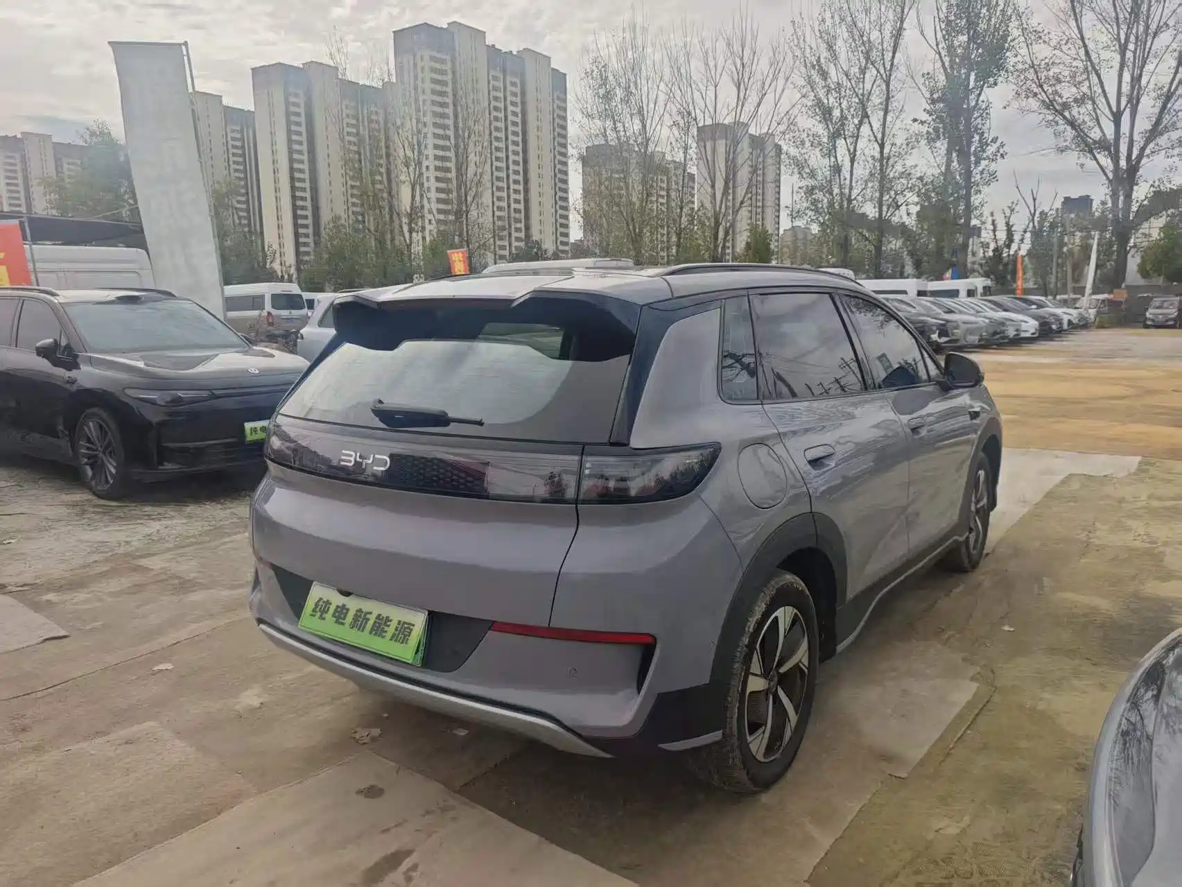 Photo 9 - BYD Hai Shi 05 EV