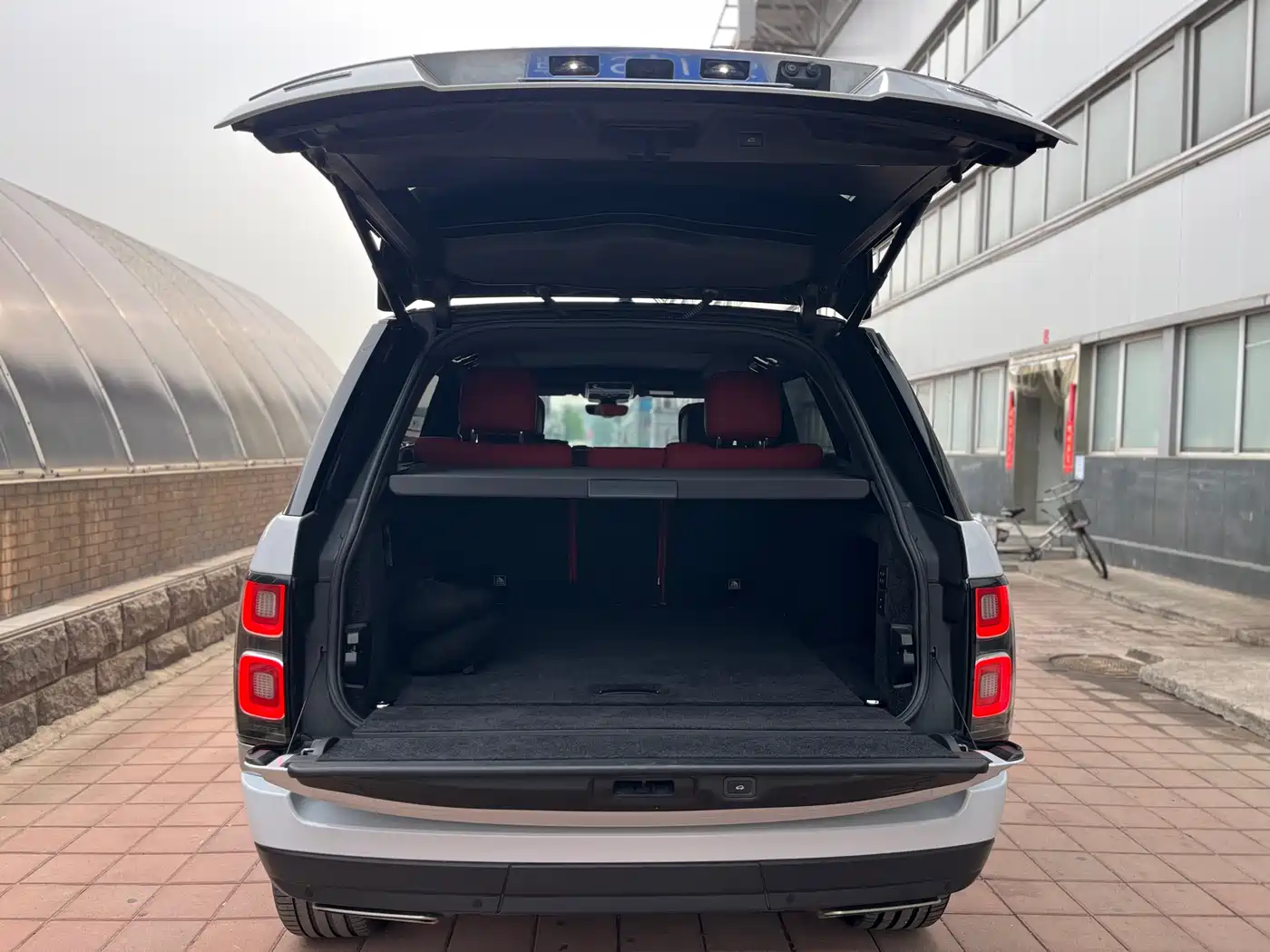 Land Rover Range Rover 2019 3.0 SC V6 Heritage Extended Edition фото 32