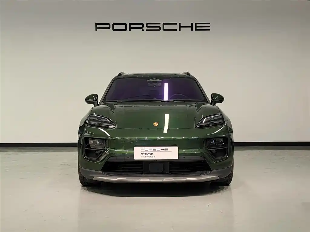 2026 Porsche Macan EV