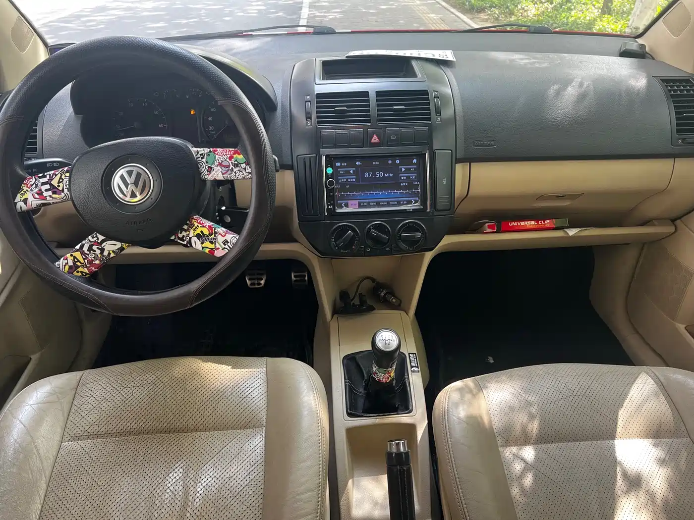 Volkswagen Polo 2007 1.6L Cross Polo MT фото 9
