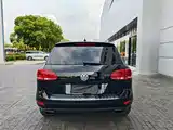 Фото 6 - Volkswagen Touareg