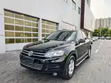 Фото 1 - Volkswagen Touareg
