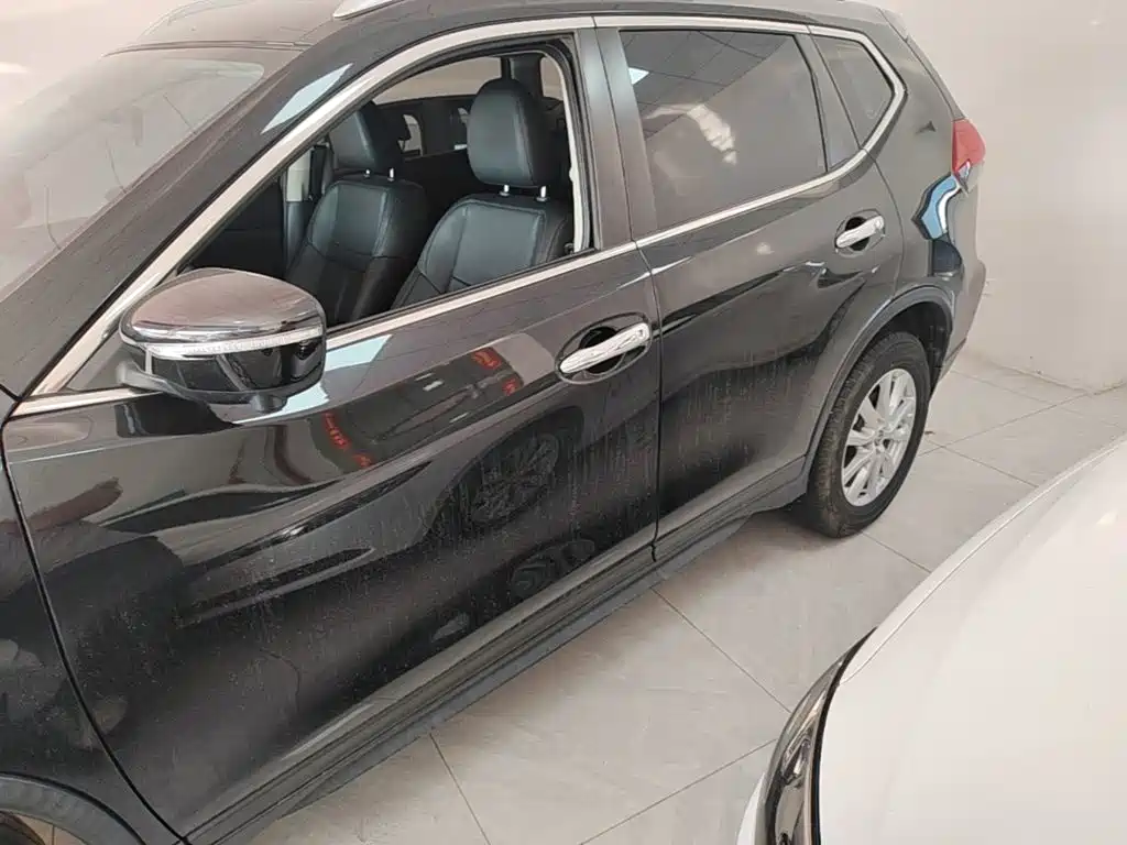 Nissan X-Trail, миниатюра 2