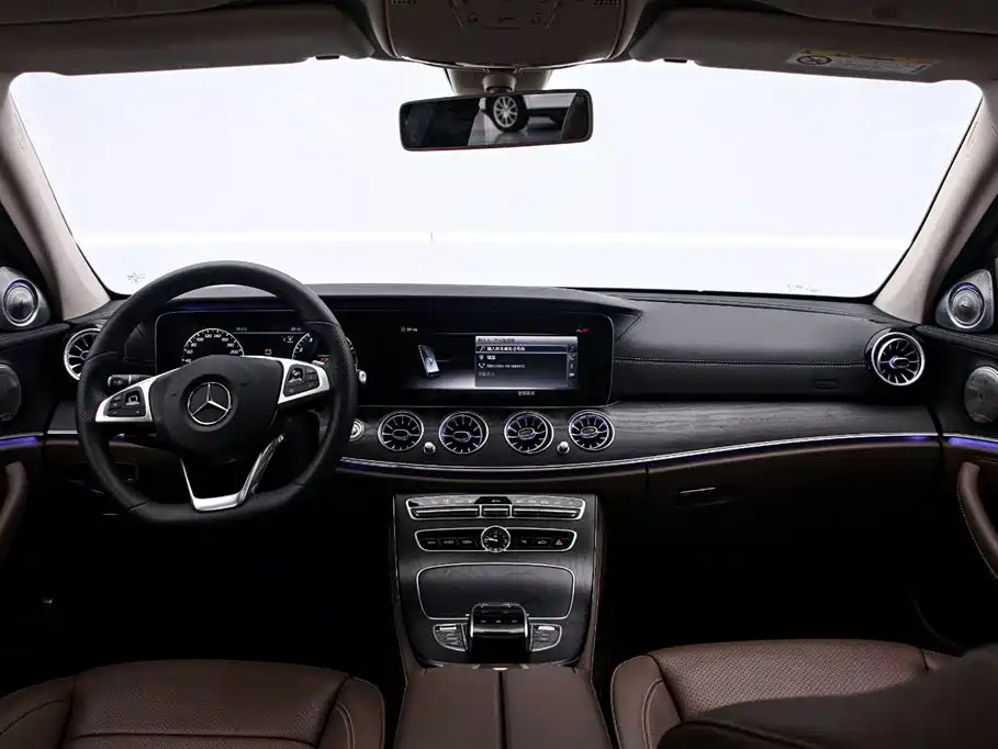 Mercedes-Benz E-Class 2018 Facelift E 300 L Sport Luxury фото 5