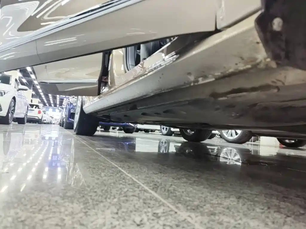 Фото 21 - Volkswagen Passat