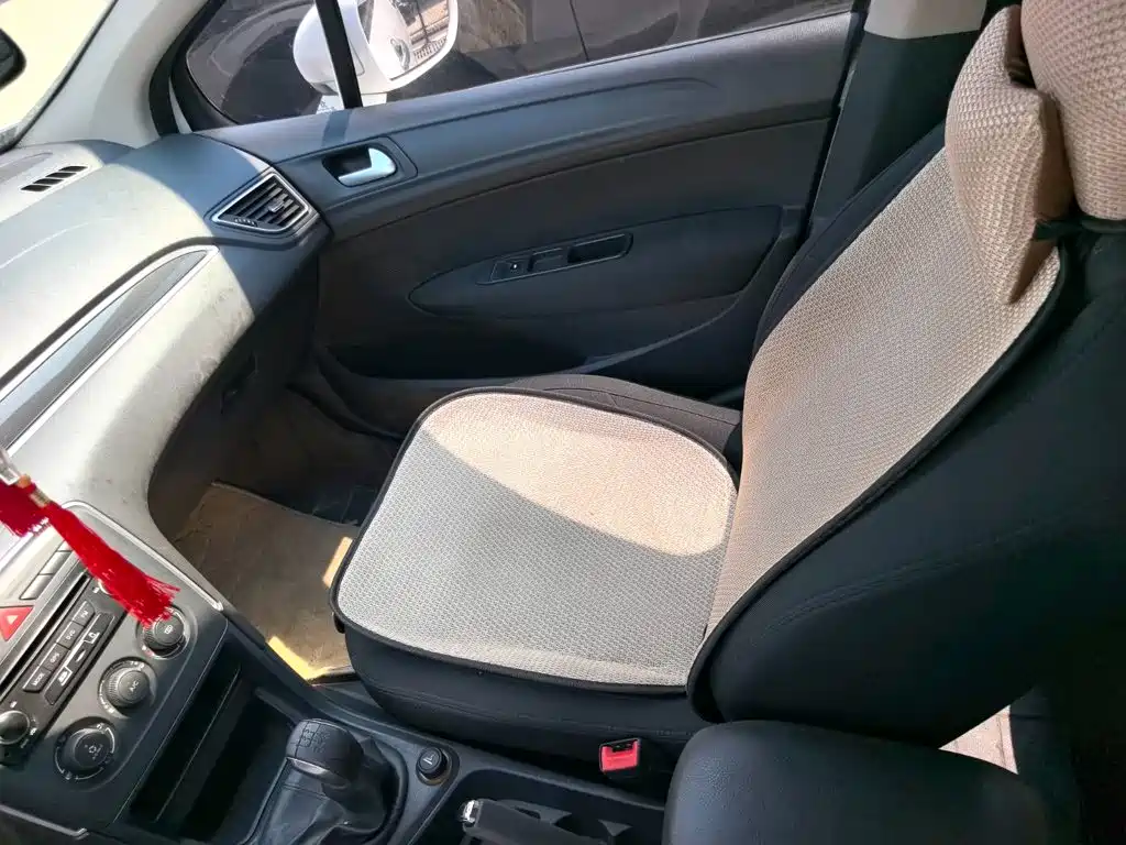 Peugeot 308 2013 2013 Model 1.6L Manual Superior Style
