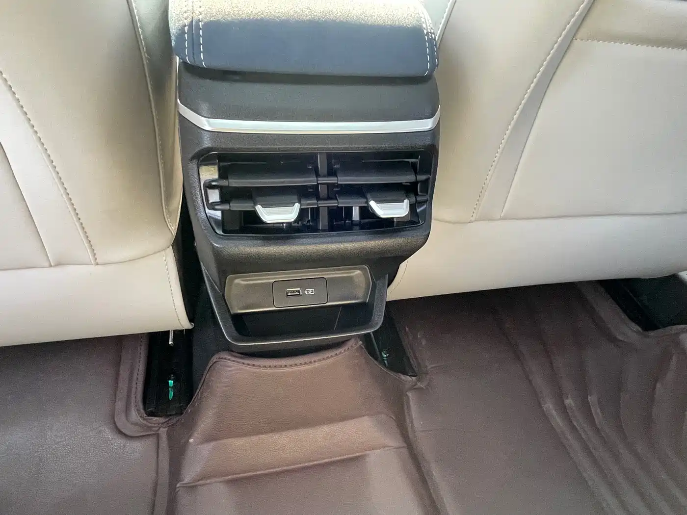 GEELY AUTOMOBILE EMGRAND