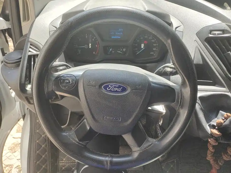 Ford Transit 2021 2019 2.0T Diesel Multi-Purpose Commercial Vehicle Short Wheelbase Low Roof 6-Seater China VI