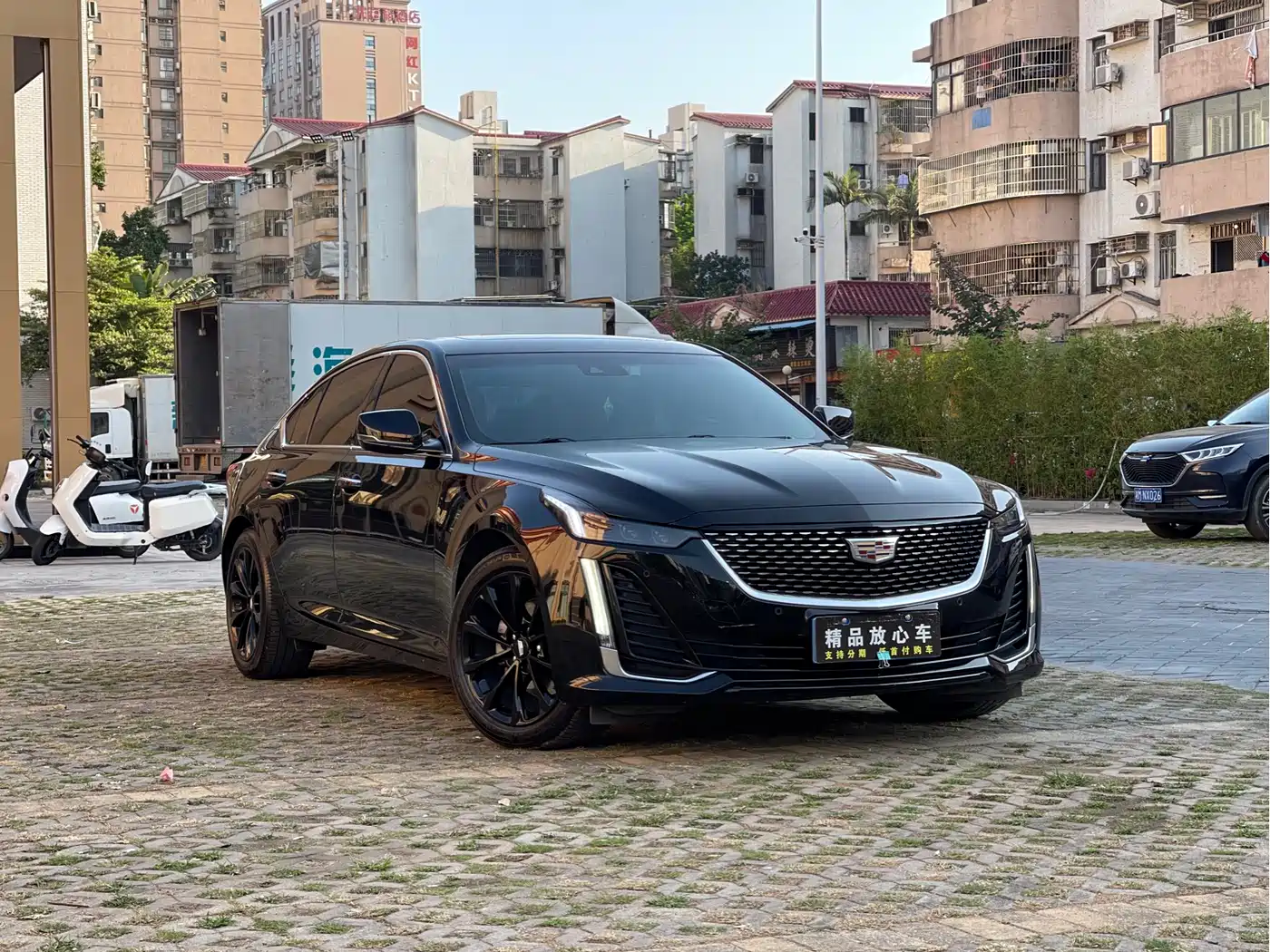CADILLAC CT5