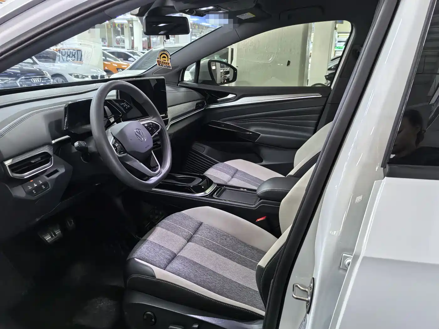 VOLKSWAGEN ID.4 CROZZ