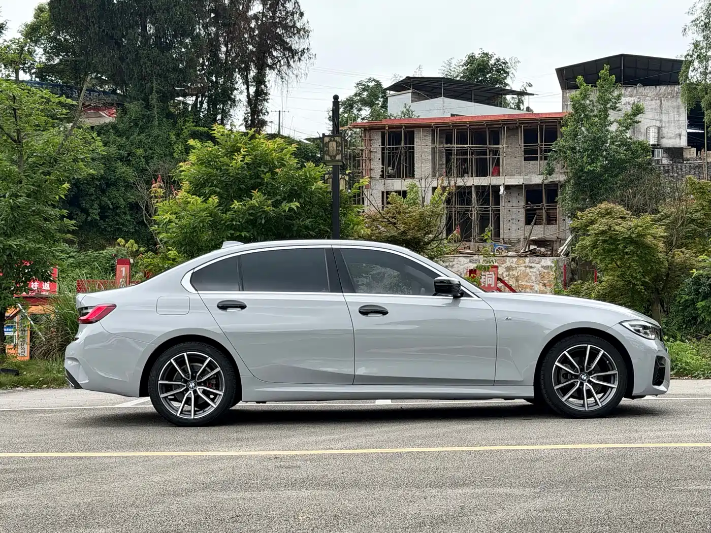 BMW 3 Series 2022 320Li M Sport Package фото 7